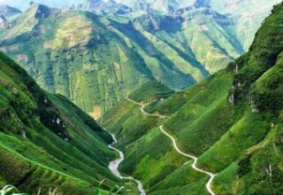 ma pi leng pass in Ha Giang - Dong Van Unesco geopark